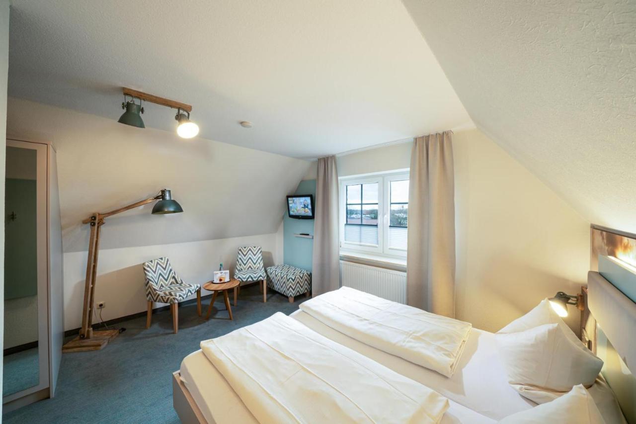 Deichhotel Grube Dorumer Neufeld Exterior photo